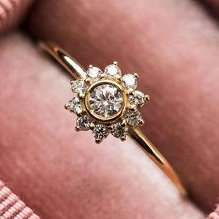 engagement ring vintage for piesces