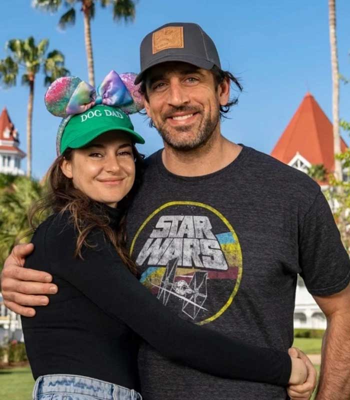 Aaron Rodgers and Shailene Woodley dating together again at California winery